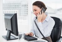 Tiga Contoh Dialog Make, Receive, and Transfer the Phone Calls dalam Situasi Formal Bahasa Inggris